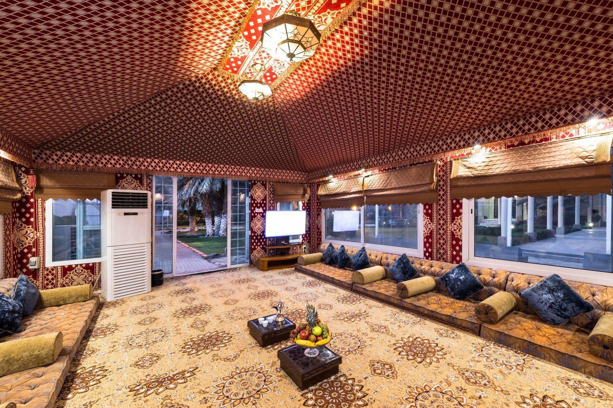 Boudl Al Nakheel Hotel Unaizah Luaran gambar